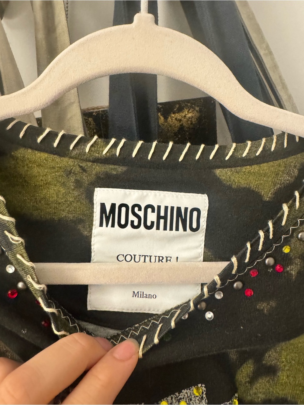 NWT Moschino Olive Green Camouflage Short Sleeve Tee with Embellished Graphic - Picture 2 of 4